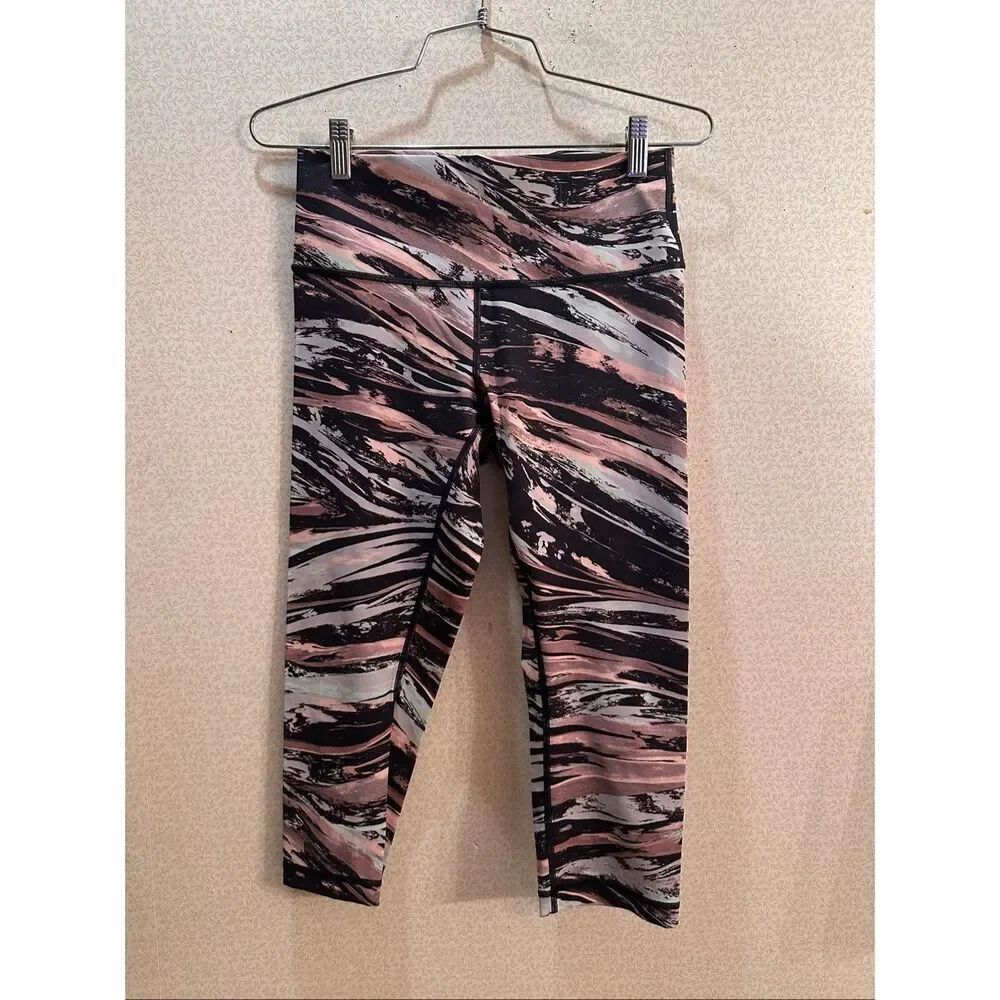Lululemon capri leggings
